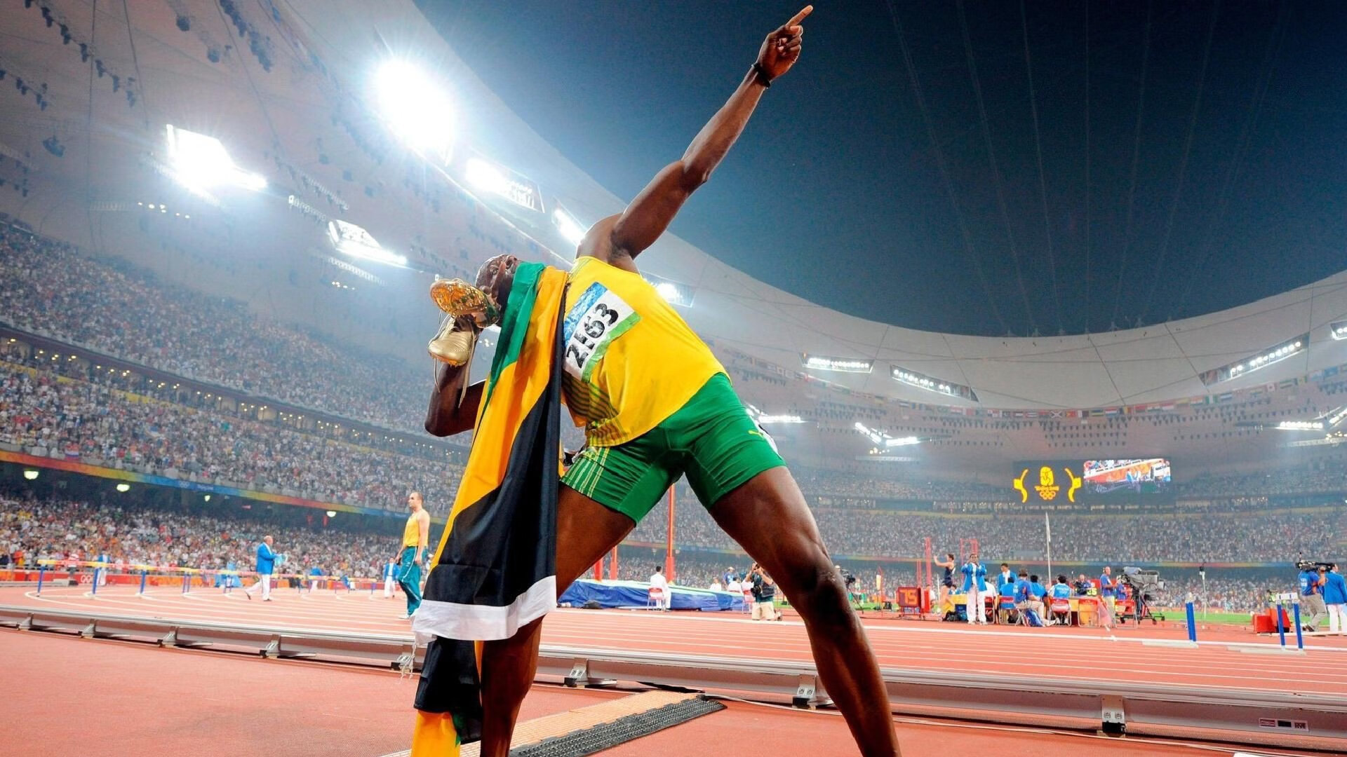 “德甲最后几轮逐渐升温，夺冠仍悬未决”，德甲收官